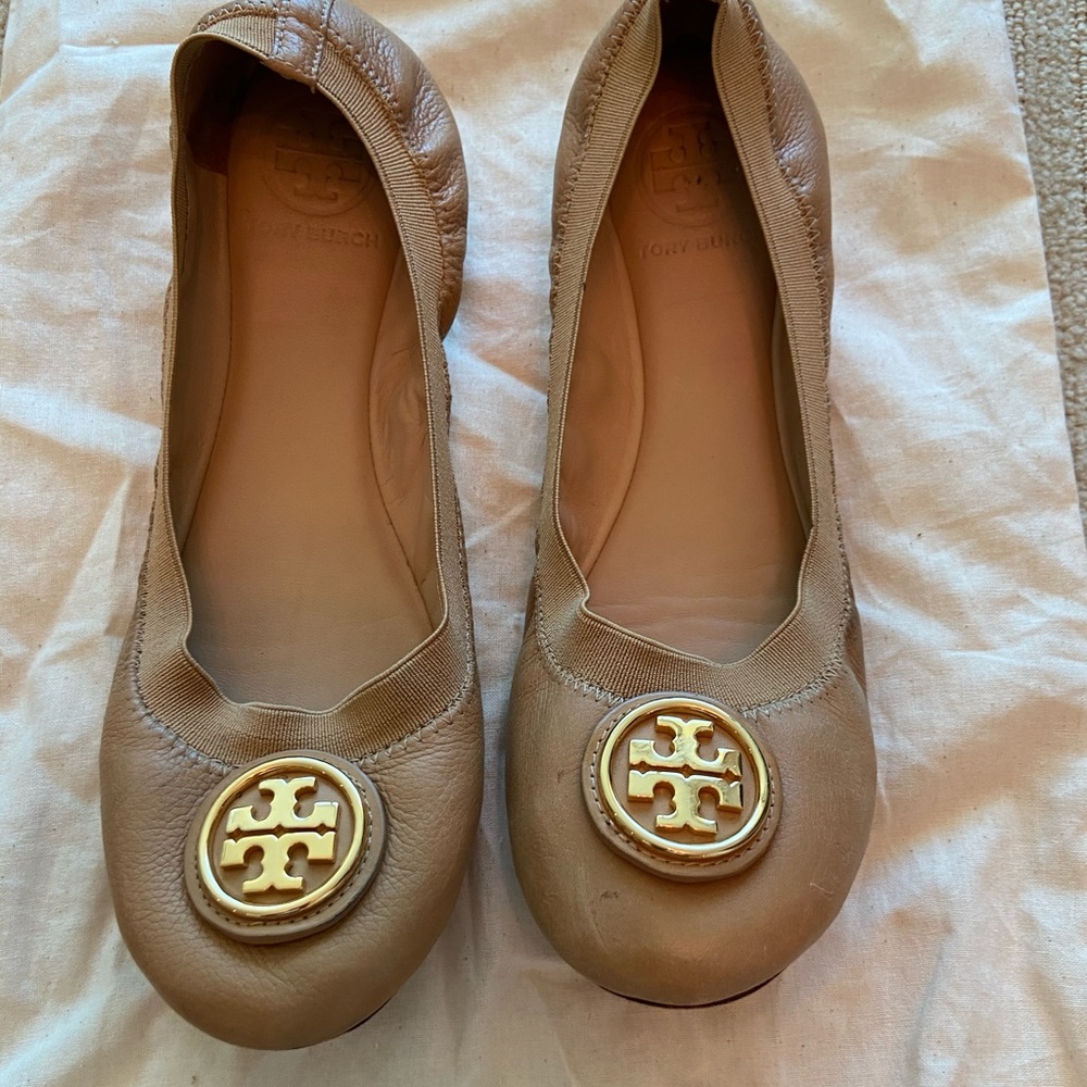 Tory Burch tan ballet flats